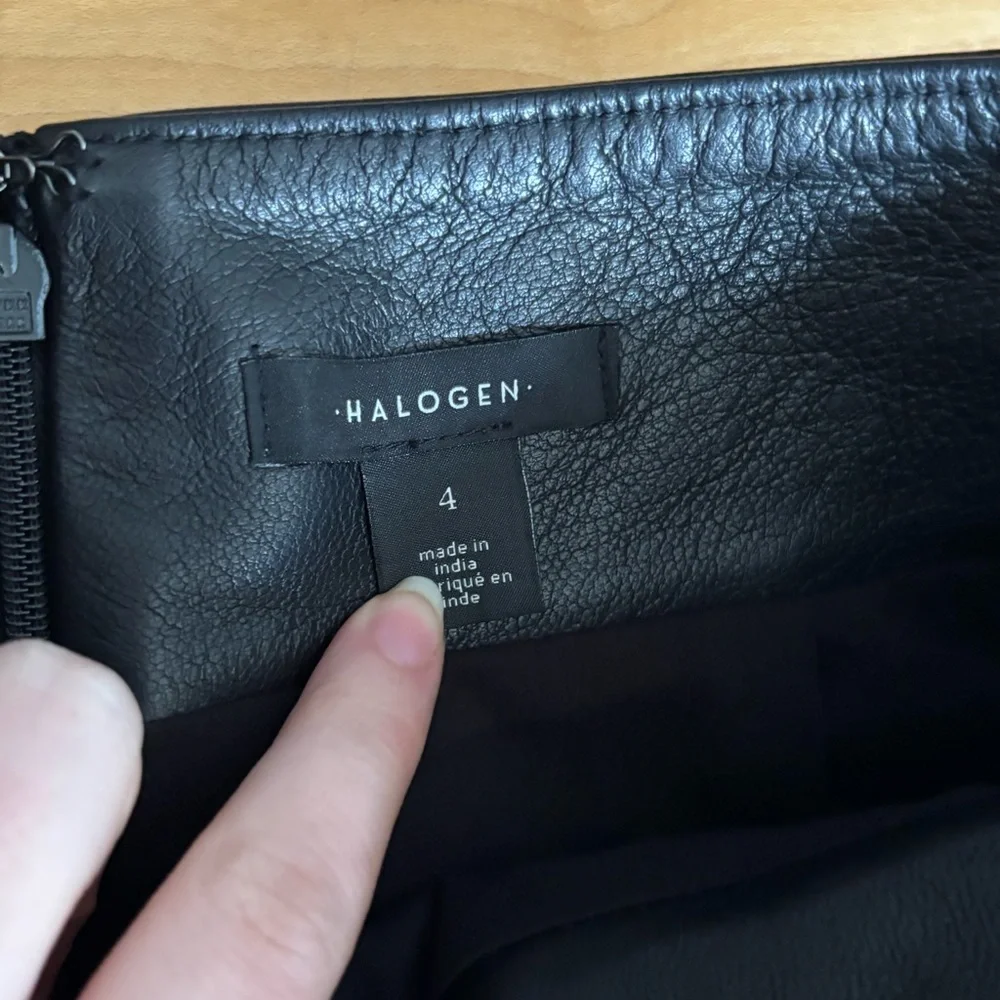 halogen black